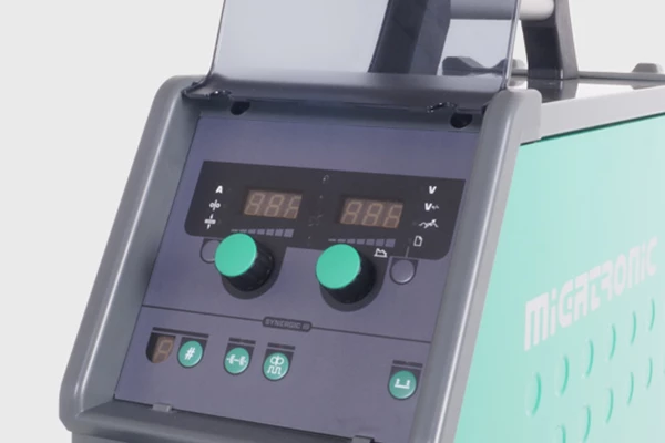 Półautomat spawalniczy MIGATRONIC Omega Yard
